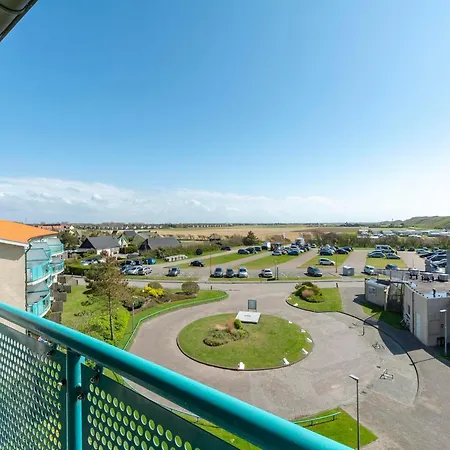 In Dunes With Stunning Views جوليانادورب